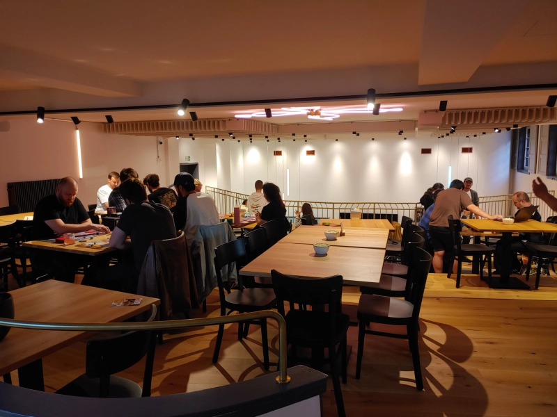Gestern durfte ich vorab einen Blick in das neue Brettspielcafe DuBischDra in Zürich werfen.Es ist wirklich wunderschön