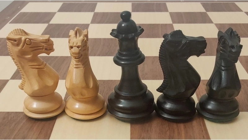 Schachfiguren Royal Staunton Schwarz - 90mm - Bilderupload von Kunden
