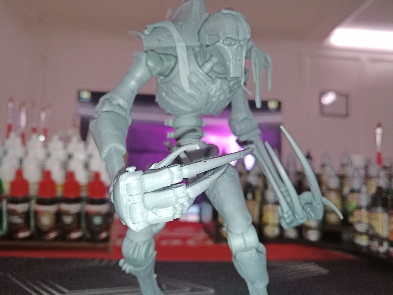 Warhammer 40k Actionfigur Necron Flayed One (AP) 18 cm - Bilderupload von Kunden