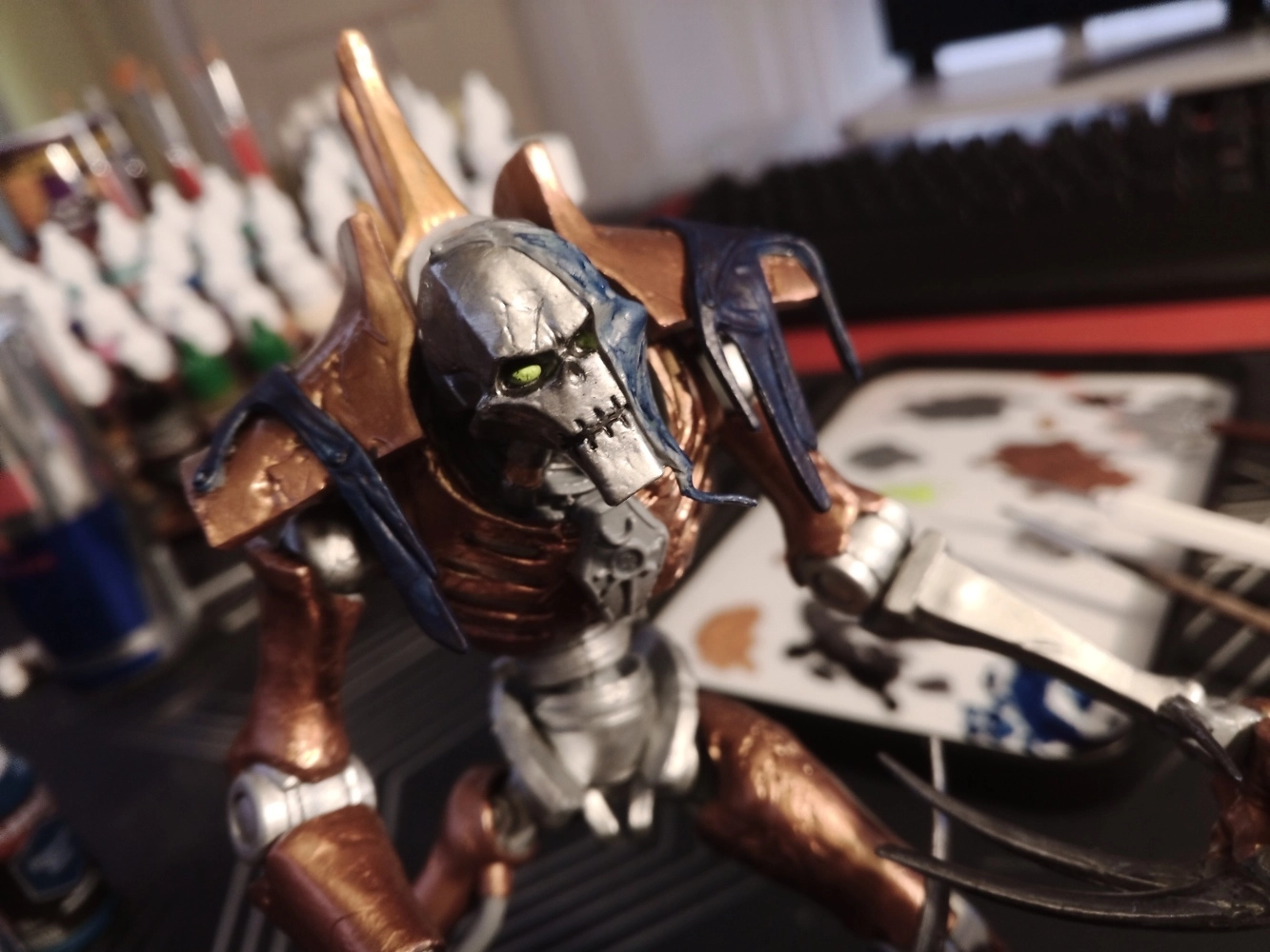 Warhammer 40k Actionfigur Necron Flayed One (AP) 18 cm - Bilderupload von Kunden