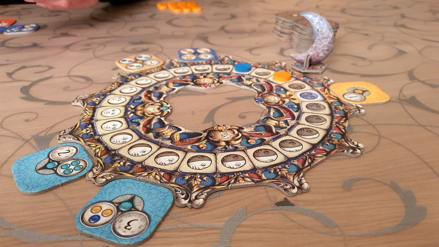 Nova Luna - Customer image upload