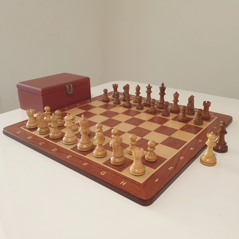 Extravagantes Schachspiel mit Koordinaten - Customer image upload