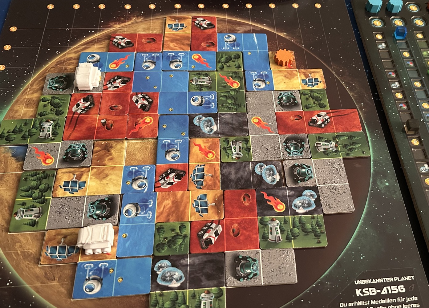 Planet Unknown - DE - Customer image upload