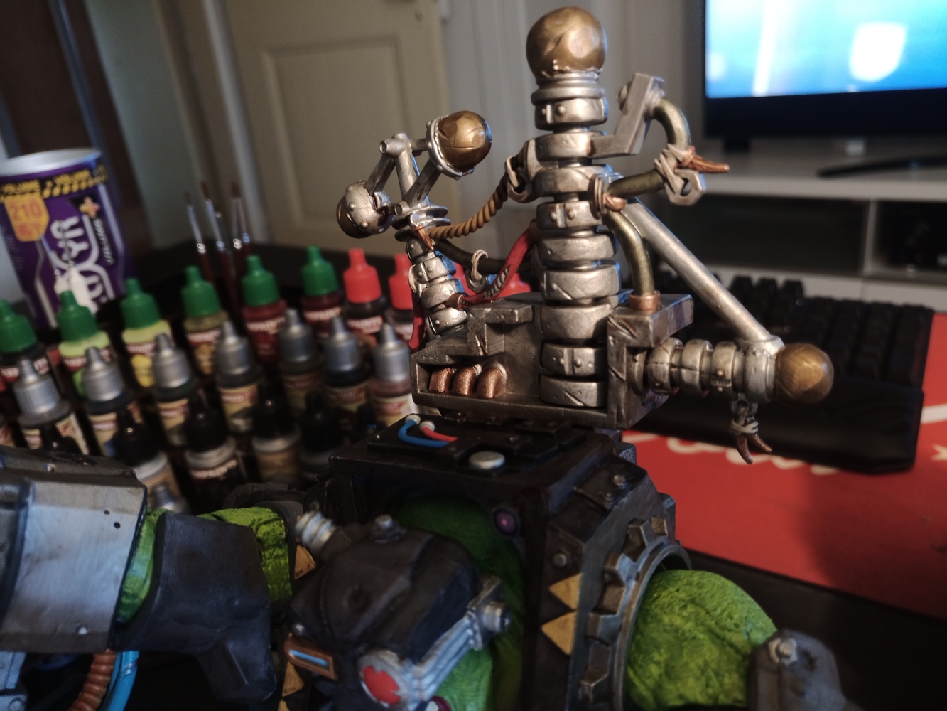 Warhammer 40k Actionfigur Ork Big Mek (Artist Proof) 30 cm - Customer image upload