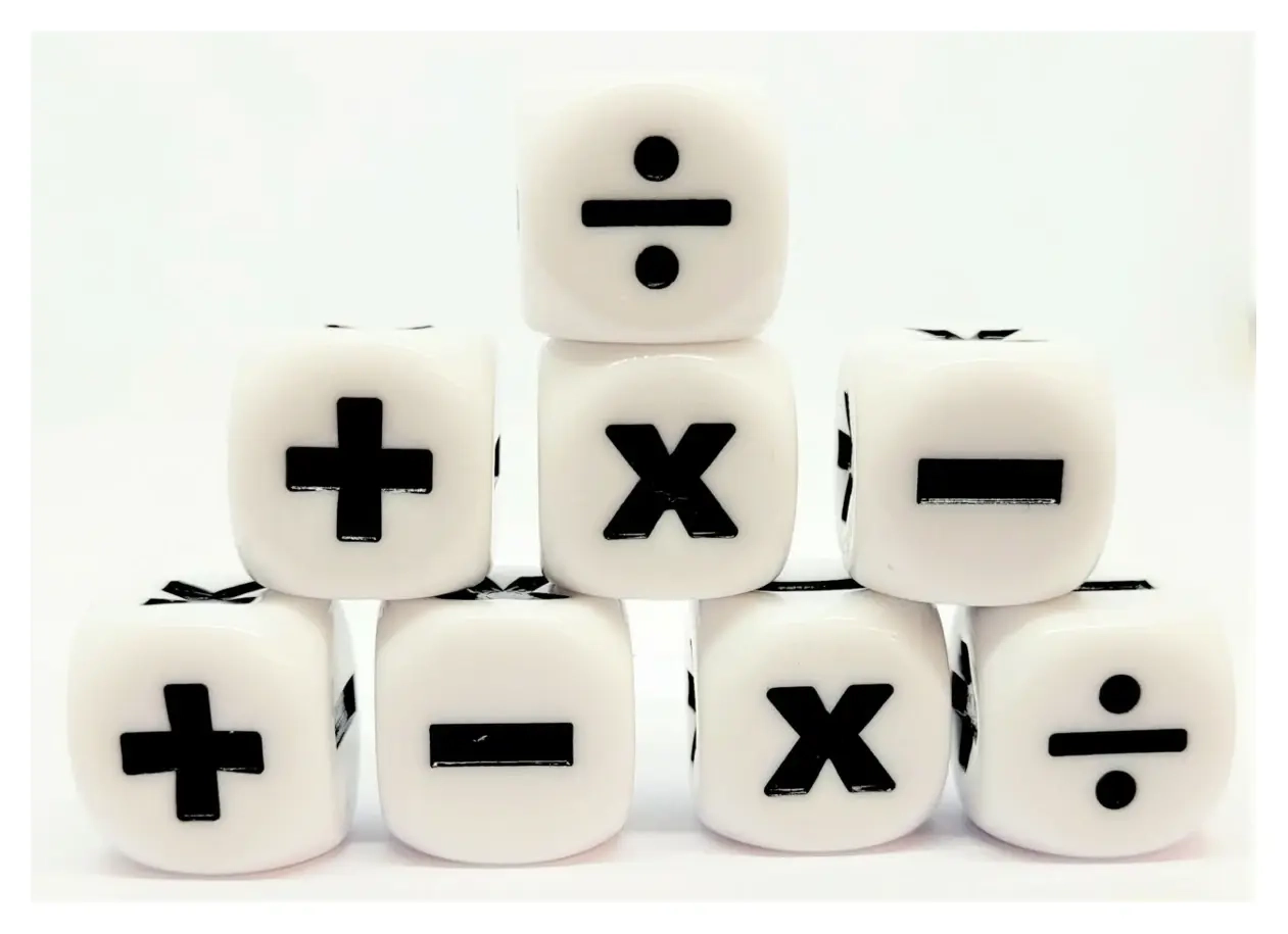 Würfelset: Math +,-,x,% (12)