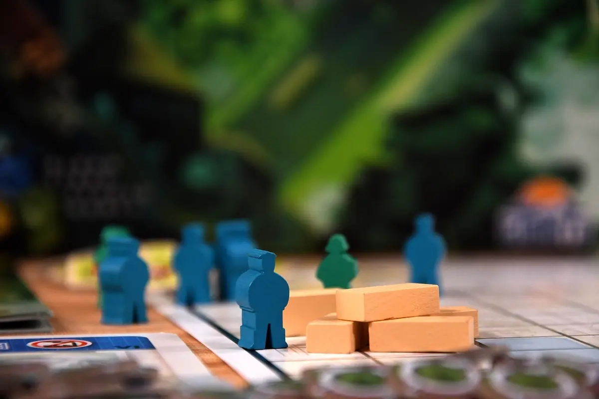 Small City Deluxe - Frühling - Erweiterung
