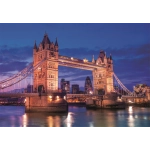 Tower Bridge bei Nacht
