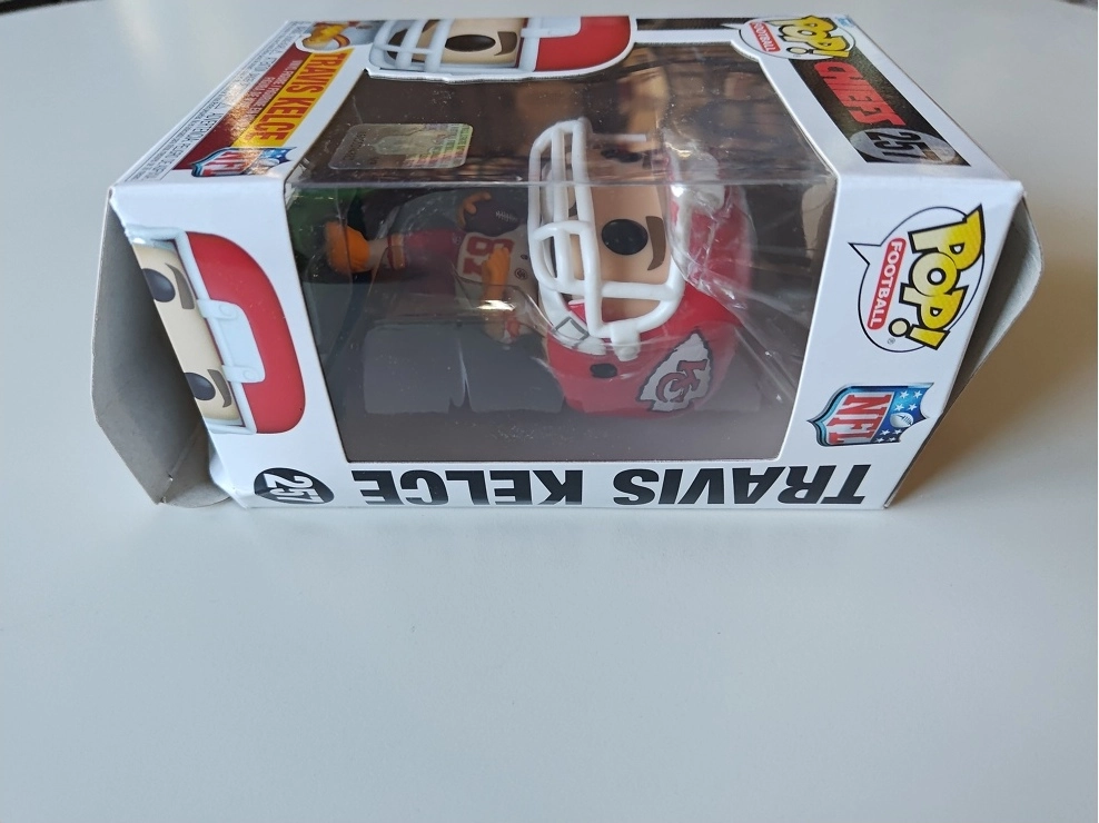 Funko POP! - NFL - Travis Kelce - Kansas City Chiefs (Defekte Verpackung)