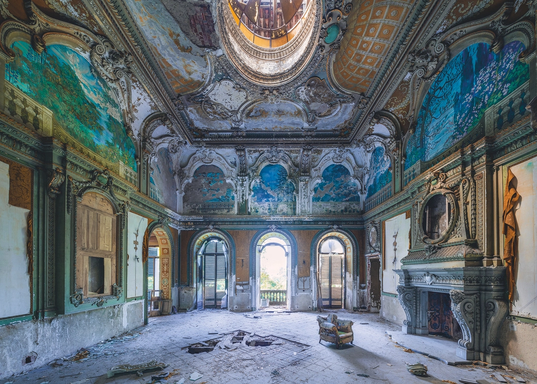 The Palace - Lost Places