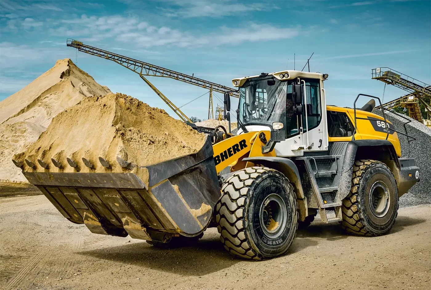 Liebherr, Radlader L580 - 200 Teile