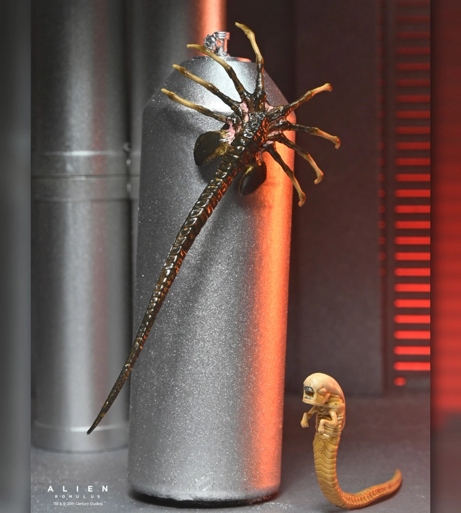 Alien: Romulus- 7" Scale Action Figure - Ultimate Xenomorph XX121