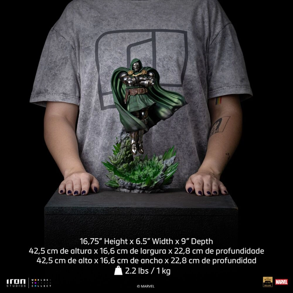 Doctor Doom Infinity Gauntlet Diorama Deluxe Art Scale 1/10