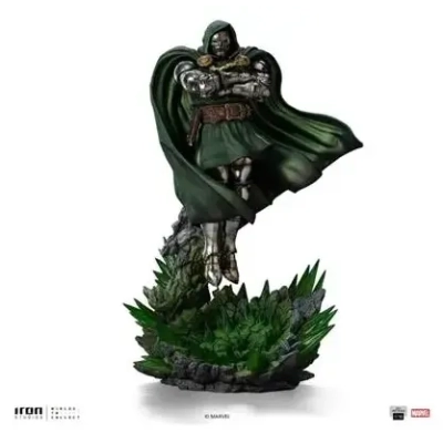Doctor Doom Infinity Gauntlet Diorama Art Scale 1/10