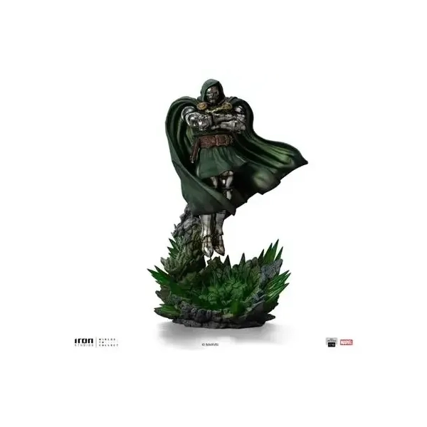 Doctor Doom Infinity Gauntlet Diorama Art Scale 1/10