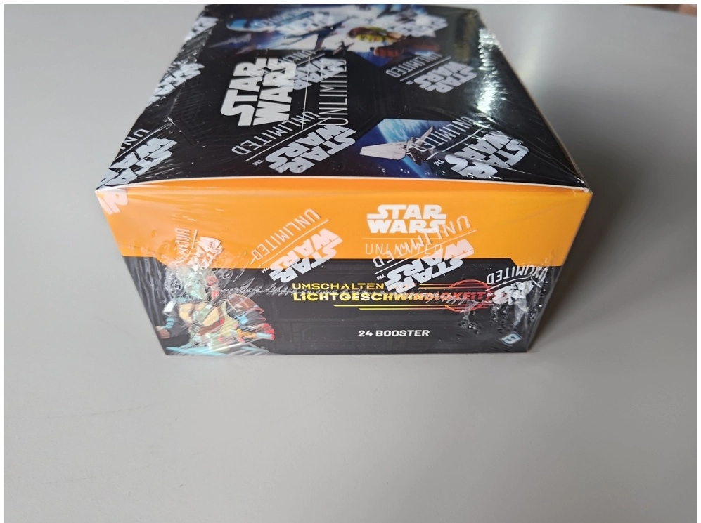 Star Wars: Unlimited - Umschalten auf Lichtgeschwindigkeit - Booster Display (24) - DE (Defekte Verpackung)