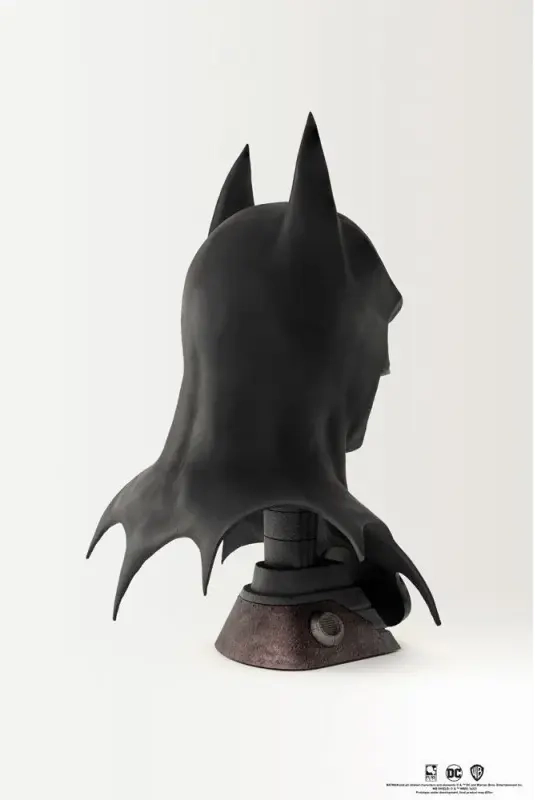 Pure Arts - Batman 1:1/ Cowl Replica