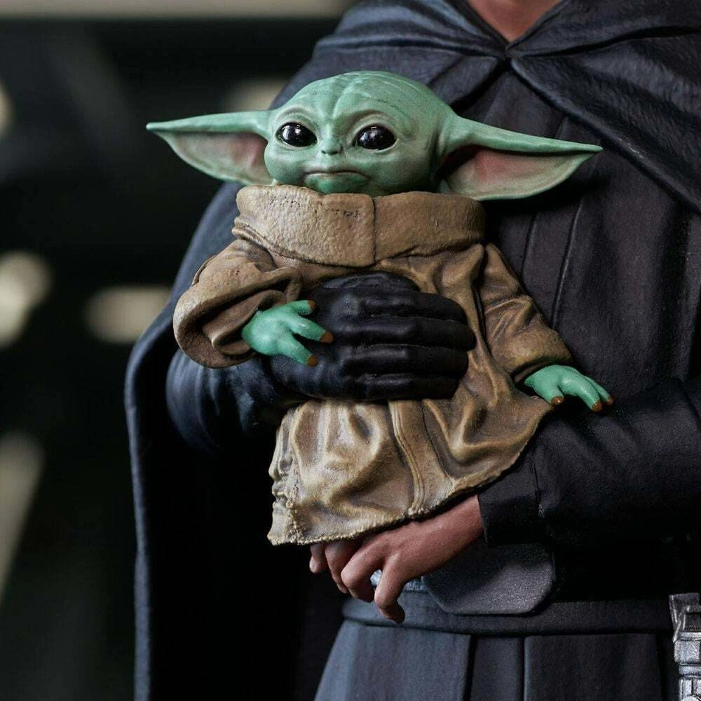 Star Wars: The Mandalorian Luke Skywalker And Grogu Premier Collection 1/7 Scale Statue