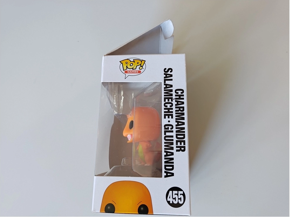 Funko POP!  - Pokémon - Charmander/Glumanda (Defekte Verpackung)