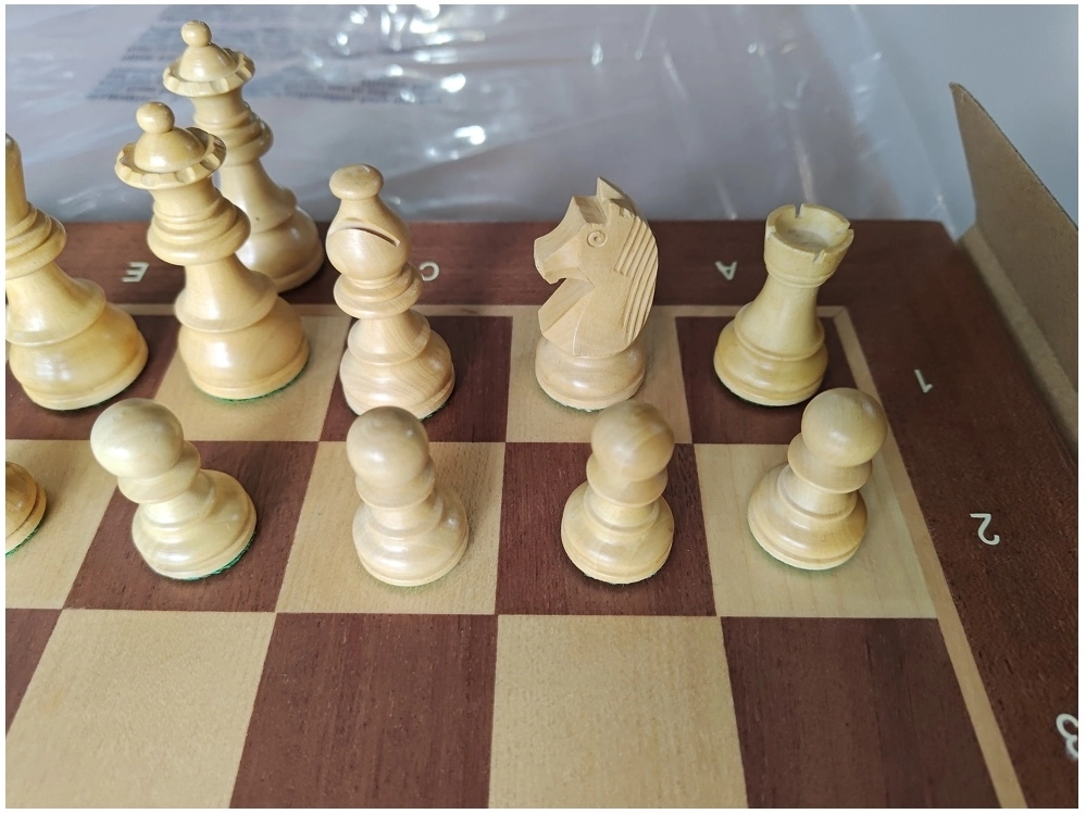 Schachspiel Bonito - 40cm (B-Qualität)