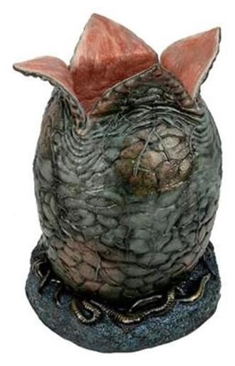 Alien – Foam Prop Replica – Life-Size Egg and Facehugger