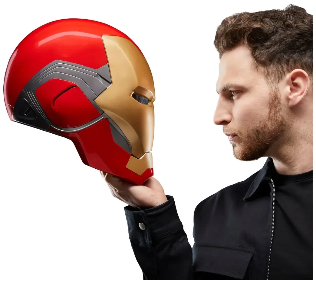 Marvel Legends Series Iron Man Premium Electronic Helmet