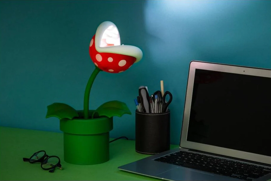 Super Mario Mini Piranha Plant Posable Lamp