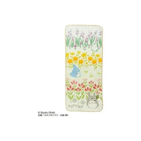 Towel Totoro Wild flowers 34x80 cm - My Neighbor Totoro