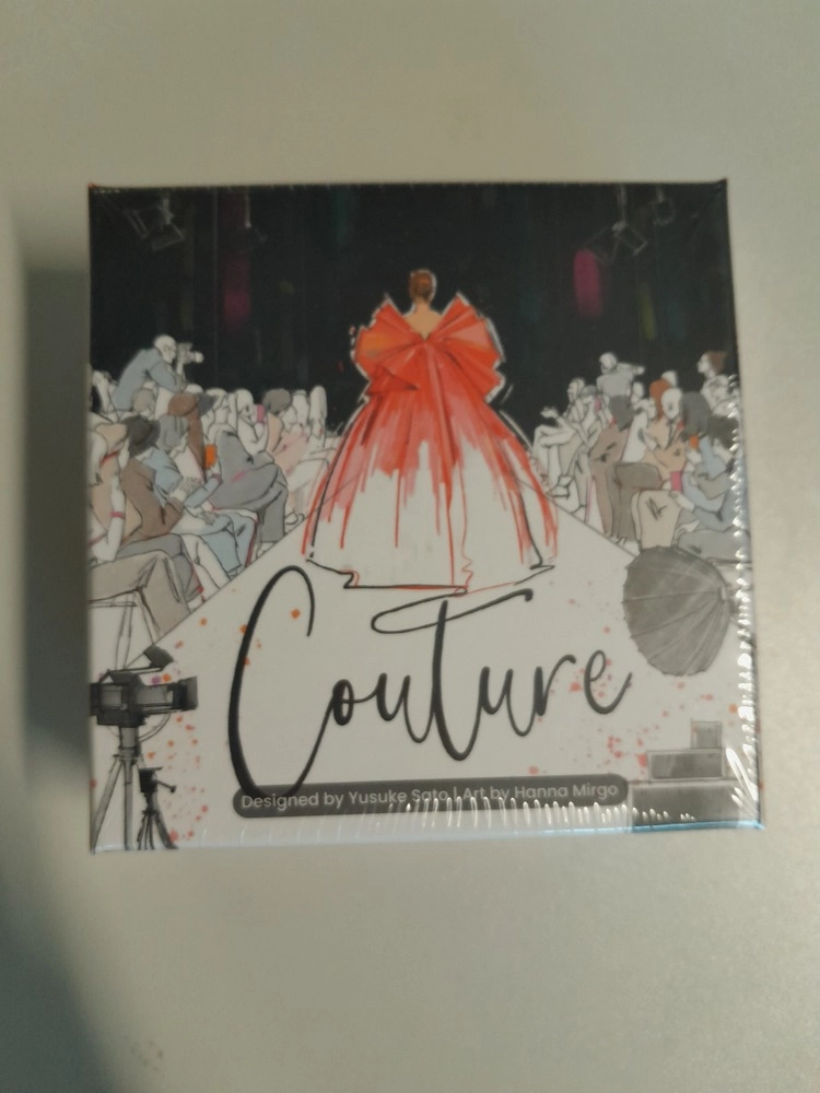 Couture - EN (beschädigte Verpackung)