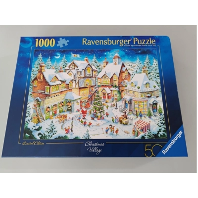 Ravensburger 50-jähriges Jubiläum: Weihnachtsdorf - Limited Edition (Leicht defekte Verpackung)