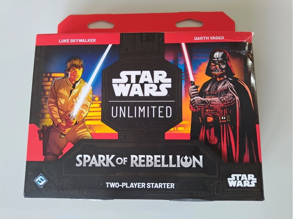 Star Wars: Unlimited - Spark of Rebellion Two-Player Starter - EN (Defekte Verpackung)