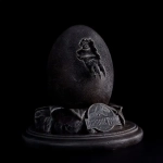 Jurassic Park Replikas 30th Anniversary Replica Egg & John Hammond Cane Set