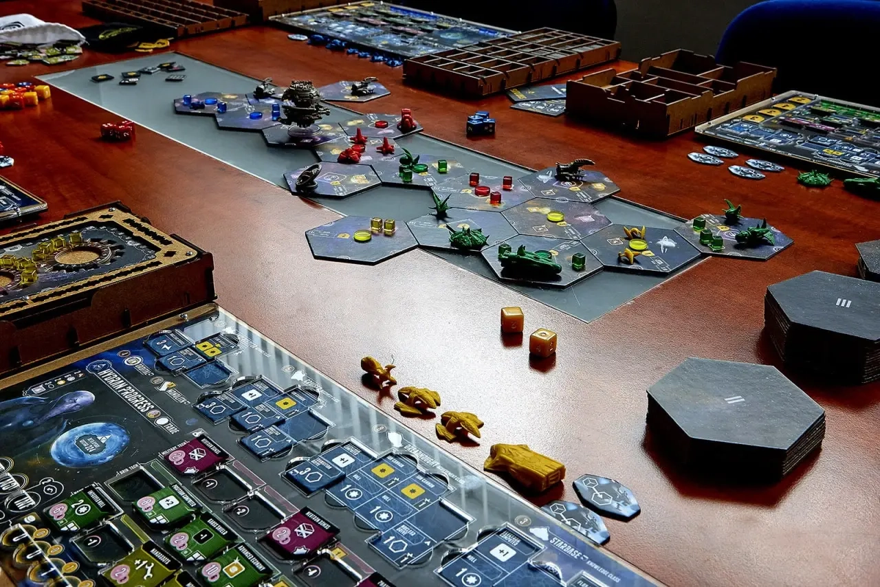 Board Game Organizer: Eclipse – Second Dawn for the Galaxy