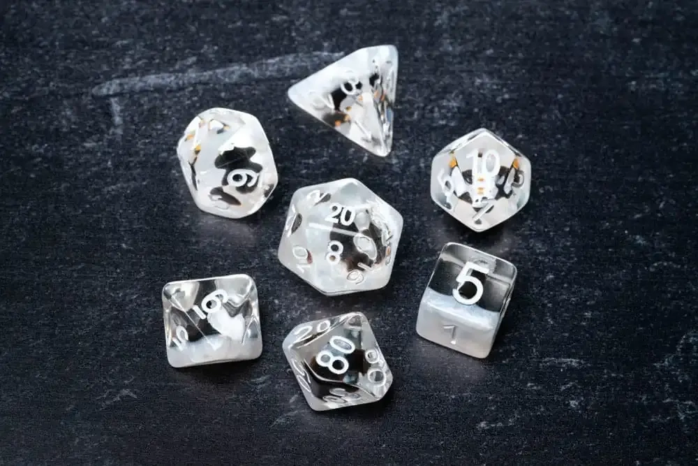 16mm Resin Poly Dice Set Penguin Dice