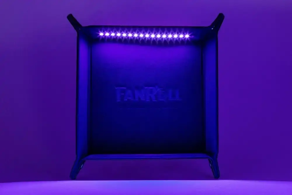 Blacklight Dice Tray with D20 Black