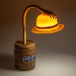 One Piece Straw Hat Posable Light