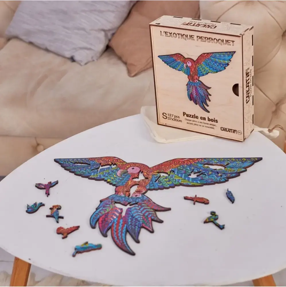 Holzpuzzle - Der Exotische Papagei