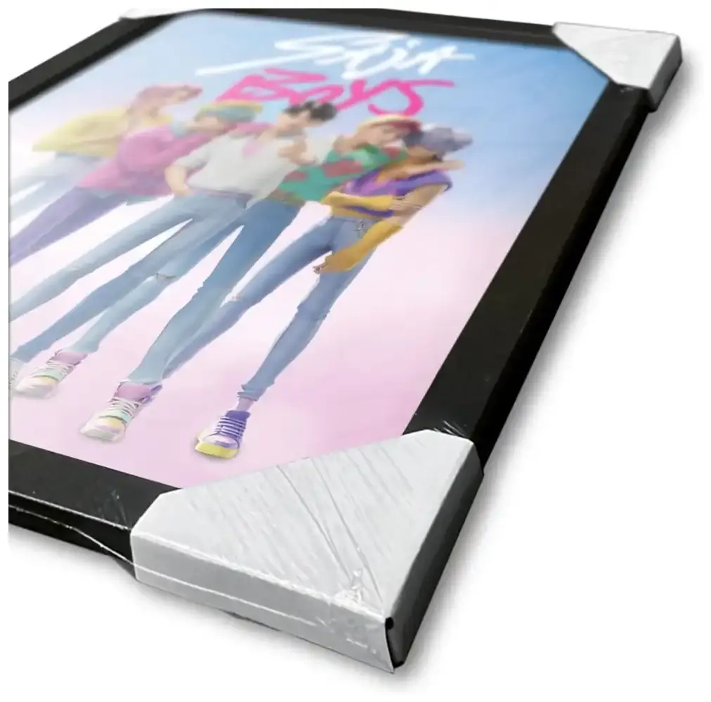 KPop Demon Hunters Collector Print Poster im Rahmen Saja Boys