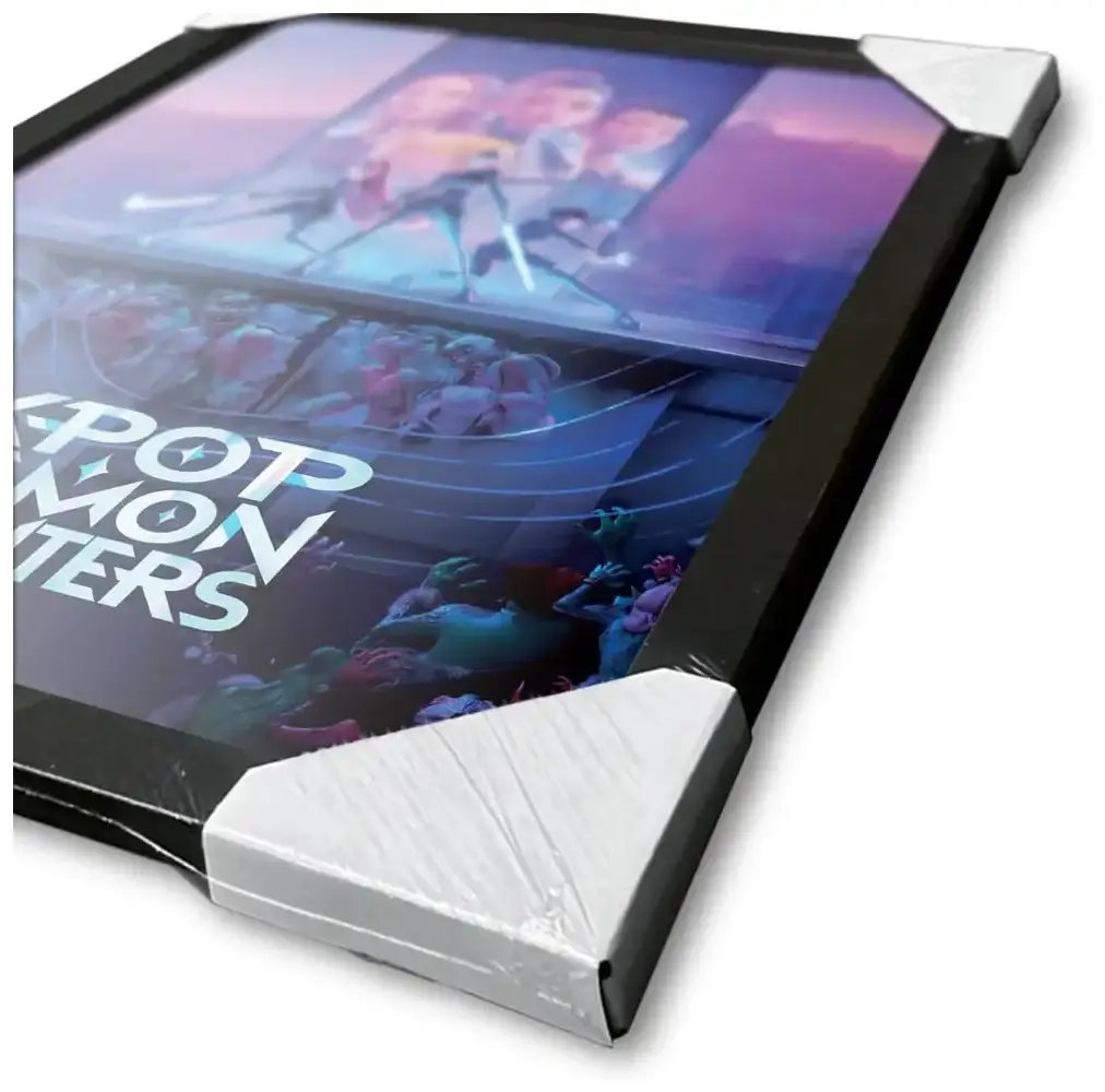 KPop Demon Hunters Collector Print Poster im Rahmen Movie Key Art