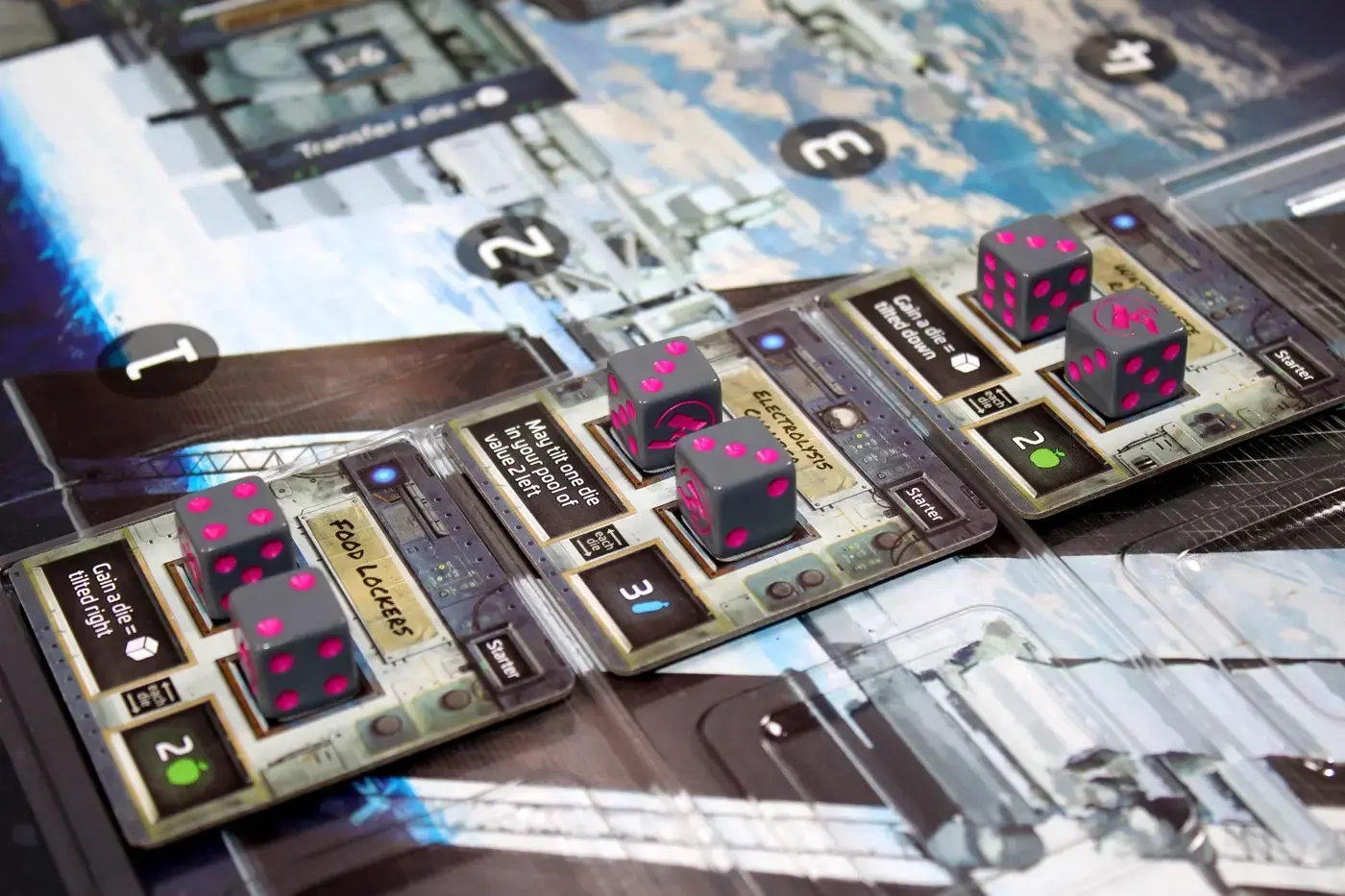 Intrepid inkl. Stretchgoals, Mission Critical und KS - Erweiterung - EN