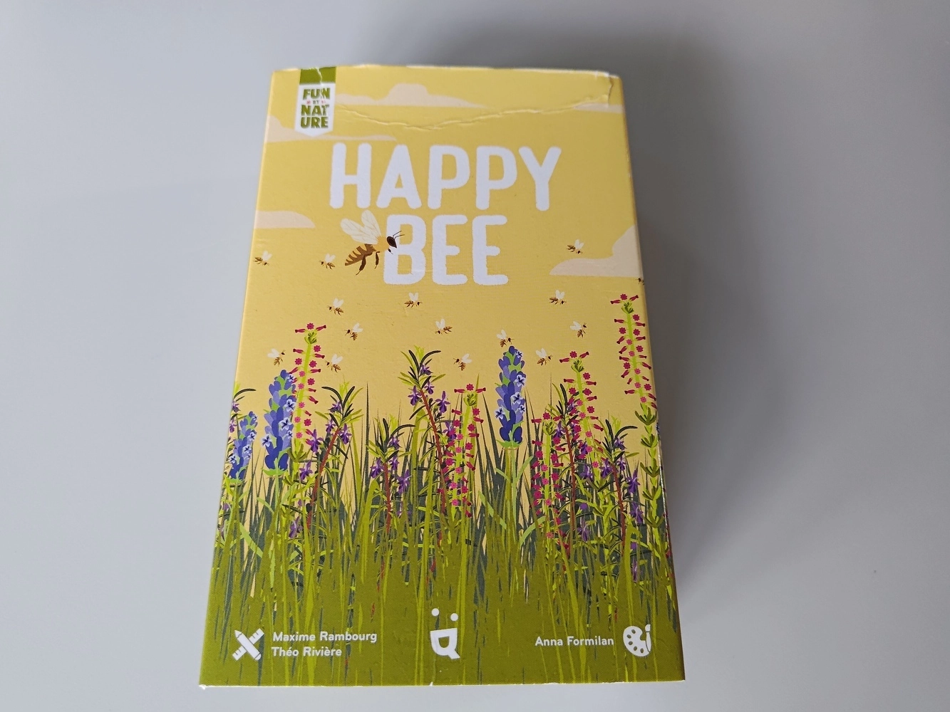 Happy Bee (Leicht defekte Aussenhülle)