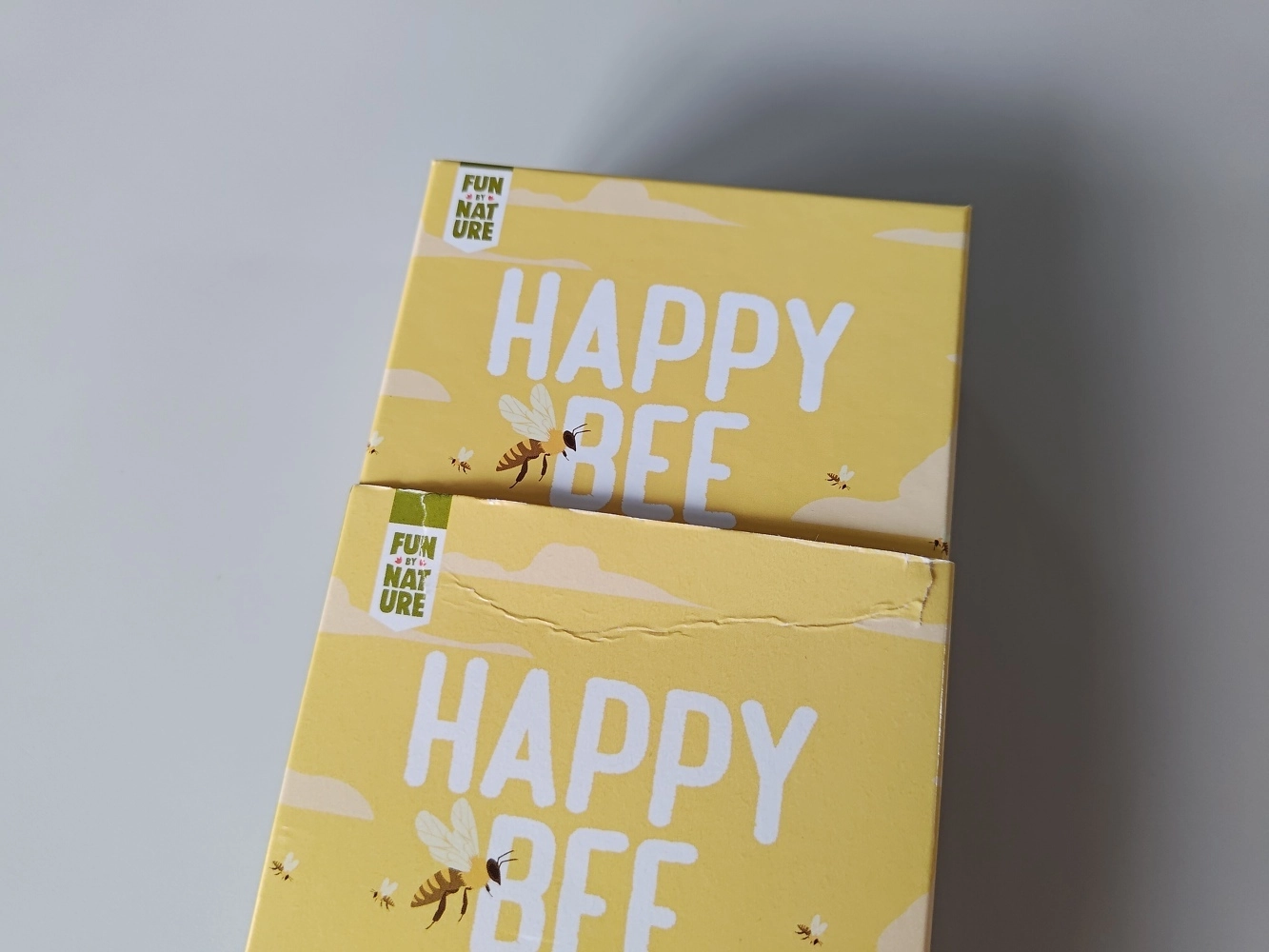 Happy Bee (Leicht defekte Aussenhülle)