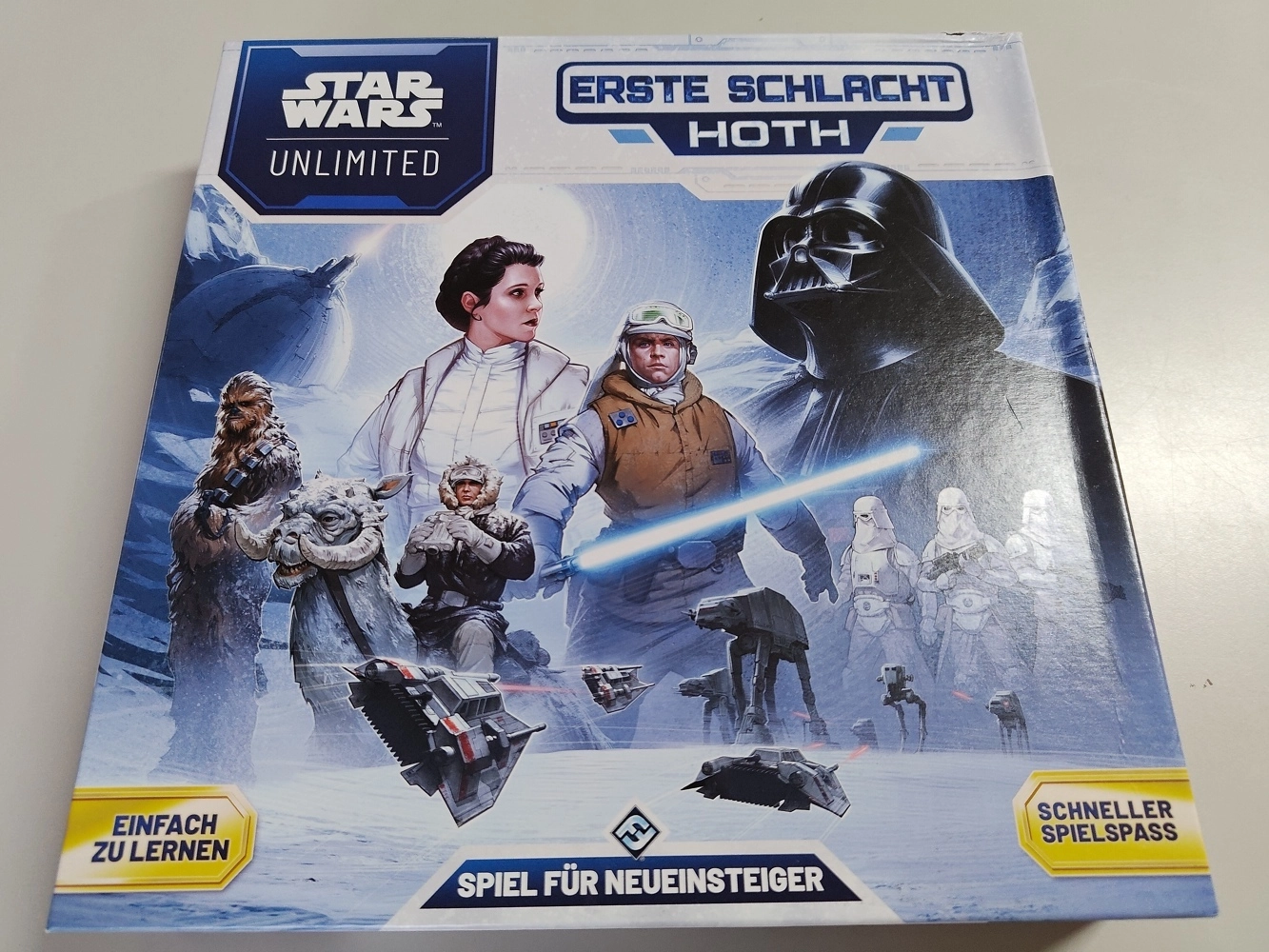 Star Wars: Unlimited – Erste Schlacht: Hoth (Leicht defekte Verpackung)