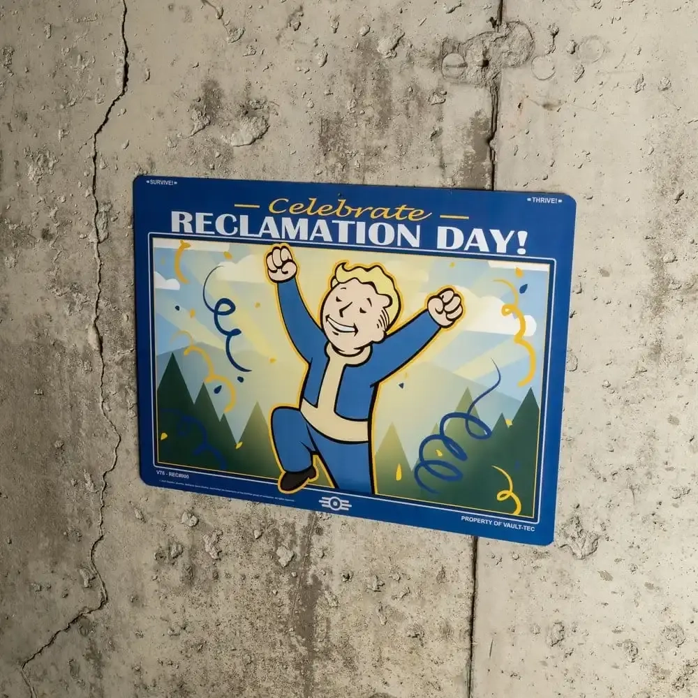 Fallout Me­tall­schild Reclamation Day