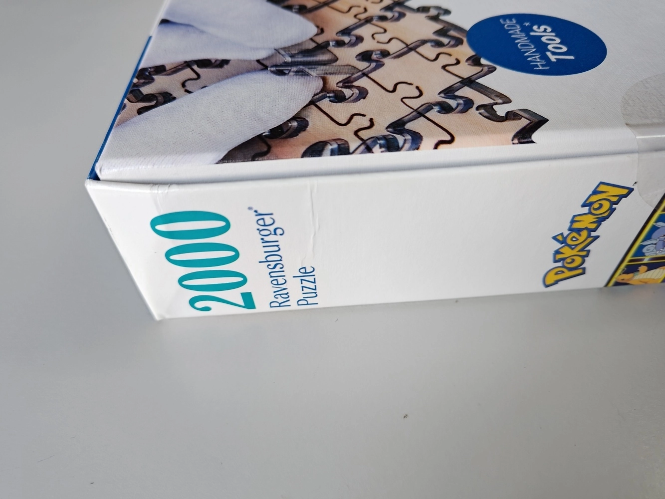 Leuchtende Pokémon (Leicht defekte Verpackung)