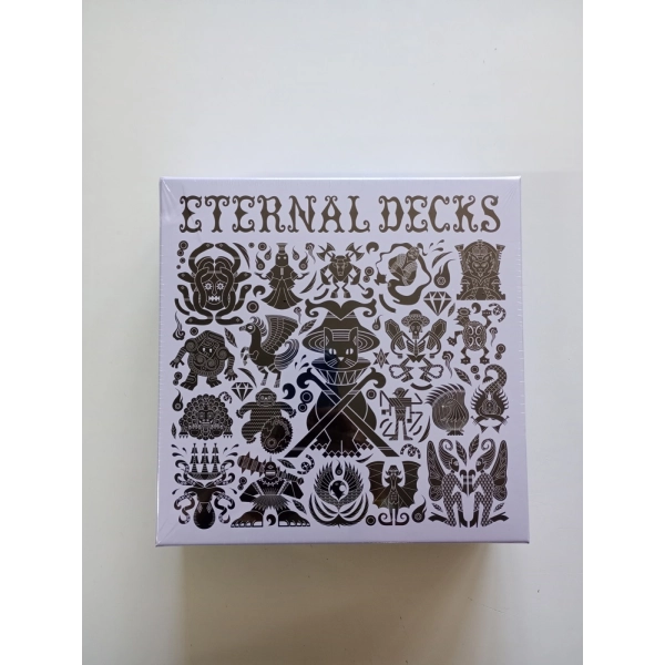 Eternal Decks - FR (Leicht eingedrückte Schachtel)