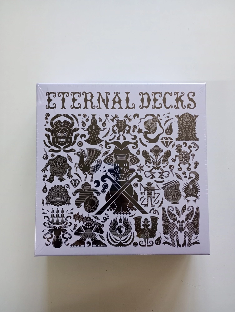 Eternal Decks - FR (Leicht eingedrückte Schachtel)