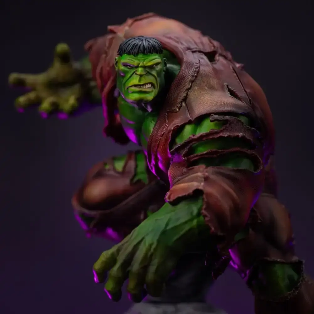 Marvel Hulk Deluxe Art Scale 1/10