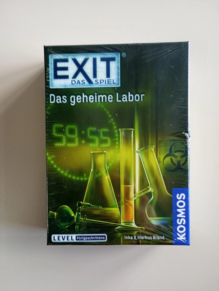EXIT - Das Spiel - Das geheime Labor (Delle im Cover)