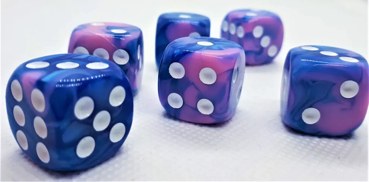 16mm Würfel D6 Two Toned: Blue/Pink+White (12)