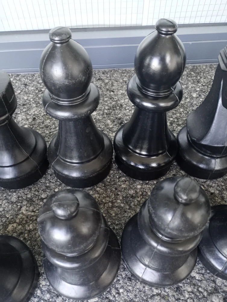 Gartenschach DE [klein] (Figuren mit Gebrauchsspuren)